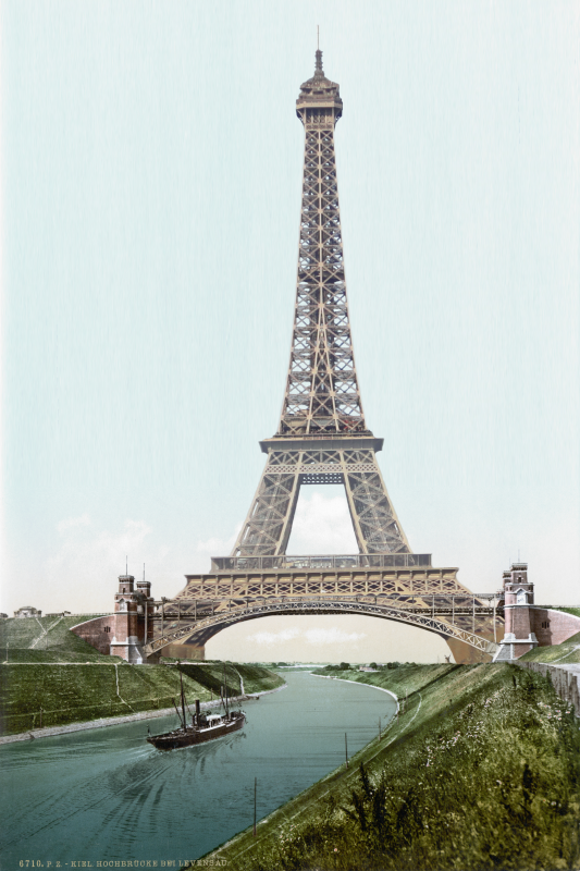 Levensauer Hochbrücke (Kiel-Suchsdorf) und der Eiffelturm